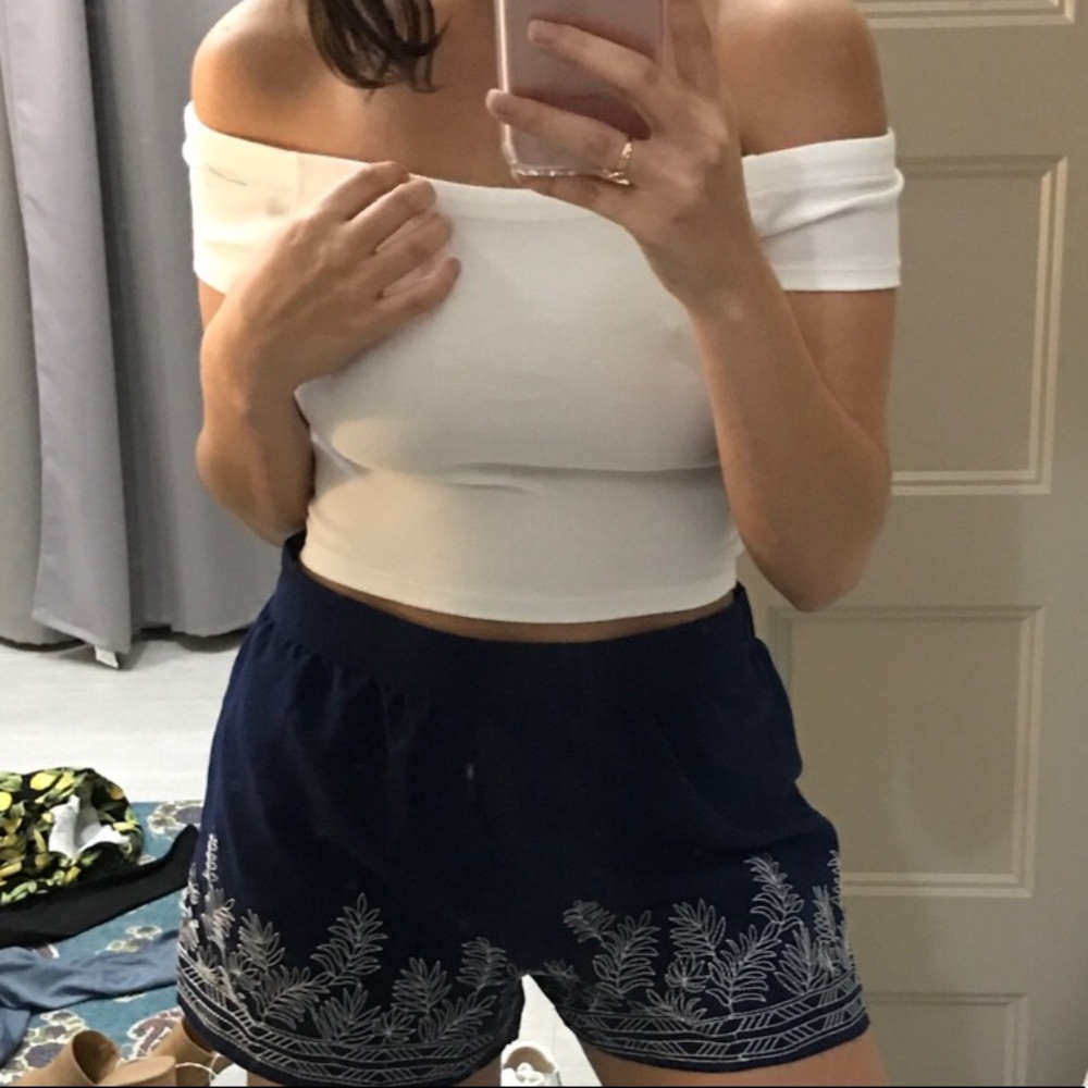 White ribbed off the shoulder crop top